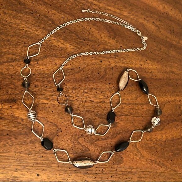 lia sophia | Glass Beaded Open Link Necklace | 38” Adjustable - Picture 1 of 5